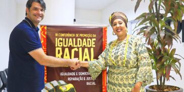 Leo Bezerra destaca compromisso com a inclusão, ao participar da 3ª Conferência Municipal de Promoção da Igualdade Racial