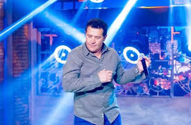 Beto Barbosa retorna a João Pessoa neste sábado (23) no Clube Cabo Branco