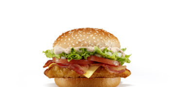 Bob’s celebra ‘Dia do Bacon’ com o Chicken Bacon de Responsa