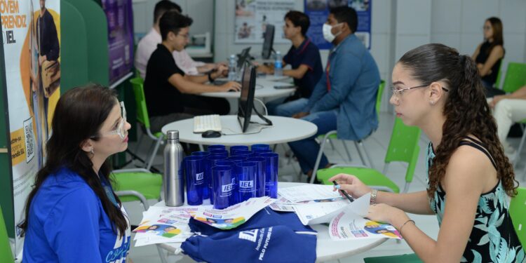 Grau Técnico João Pessoa convida empresas para feira de empregos e estágios
