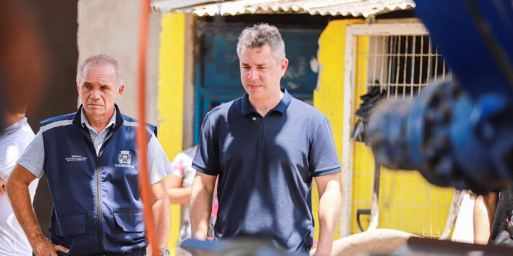 Projeto Cabe Mais Cuidado chega ao bairro do Salinas Ribamar e reforça ações de zeladoria urbana