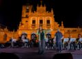 Público prestigia abertura da Festa Literária do Extremo Oriental, que segue até domingo (26)