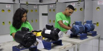 Ensino técnico se consolida como alternativa para suprir falta de mão de obra qualificada