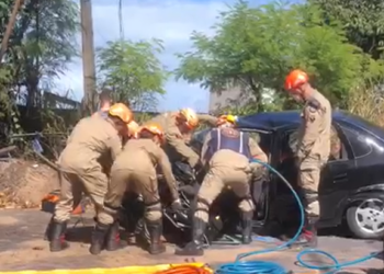 Assista: Acidente na ladeira do Cuiá deixa seis feridos, incluindo duas crianças, e fecha via na zona sul de João Pessoa