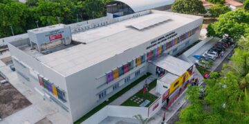 Cícero Lucena inaugura Escola Ana Cristina Rolim, a 57ª unidade entregue pela gestão e celebra ampliação na oferta de vagas