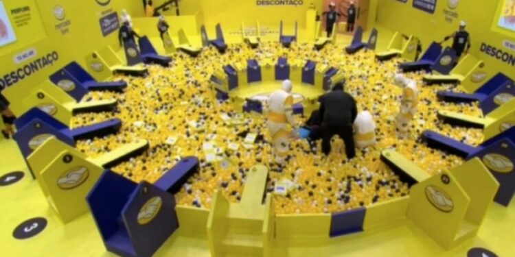 Dentro da hidro: Qual participante sofreu AVC no BBB e precisou ser substituída?