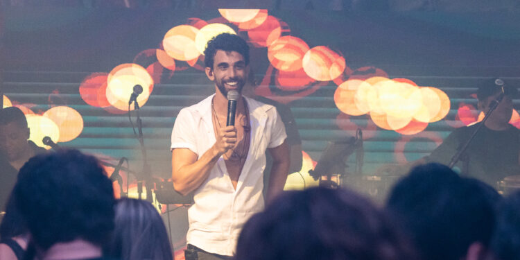 Ville des Plantes recebe gravação de áudio visual do cantor Tauã Cordel nesta quinta-feira (23)