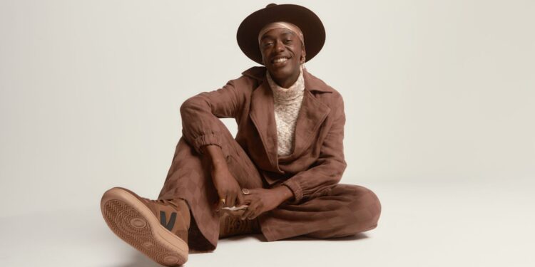 Sucesso do Grammy Latino, Jota.Pê chega a João Pessoa com últimos ingressos para show no dia 07 de maio