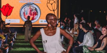 Edição dedicada às mães transforma Mercado Capim Fashion em vitrine do protagonismo feminino