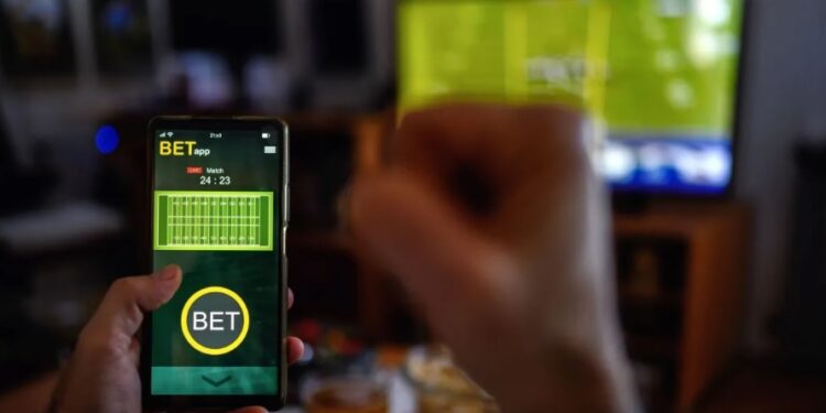 Projeto de Guguinha Moov Jampa que proíbe publicidade de bets em espaços públicos da Capital é aprovado na CMJP