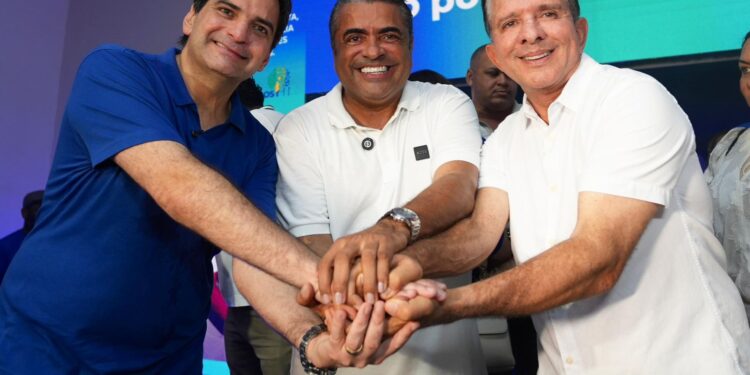 Cicinho Lima lança oficialmente pré-candidatura a deputado estadual ao lado de Murilo Galdino e Nabor Wanderley