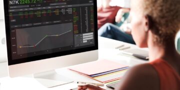 Paraibanos somam R$ 2,74 bilhões em investimentos na bolsa, alta de 18%, aponta B3