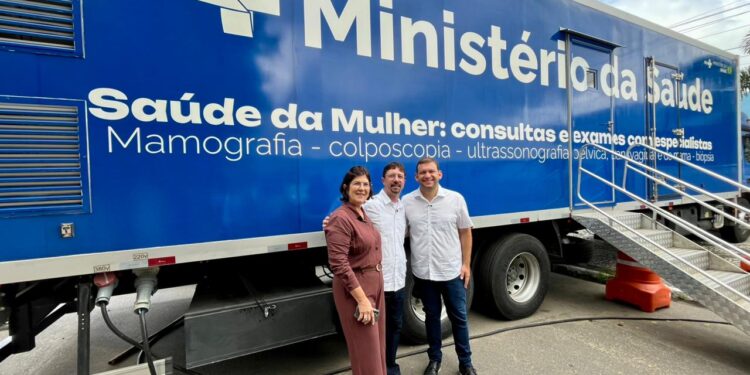 População de Itabaiana (PB) é atendida por carreta de saúde da mulher do Ministério da Saúde; veja como funciona