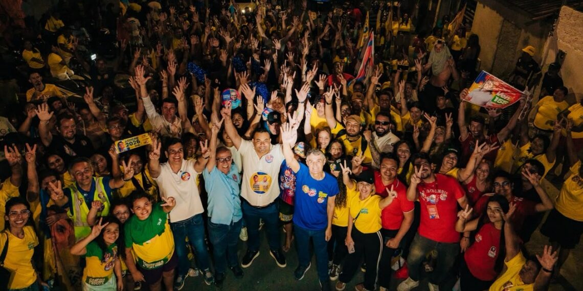 Ao lado de Romero Rodrigues, Cícero se compromete com políticas públicas para o esporte no Mutirão