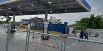 Bandidos explodem posto de combustíveis e trocam tiros com a PM em JP