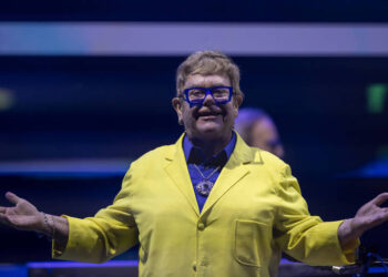 Elton John agradece ao público brasileiro em show exclusivo no Rock in Rio: ‘Parte tão linda da minha vida’