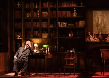 A Última Sessão de Freud, sucesso do teatro brasileiro, chega a João Pessoa para temporada no Teatro Paulo Pontes