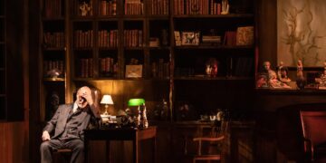 A Última Sessão de Freud, sucesso do teatro brasileiro, chega a João Pessoa para temporada no Teatro Paulo Pontes