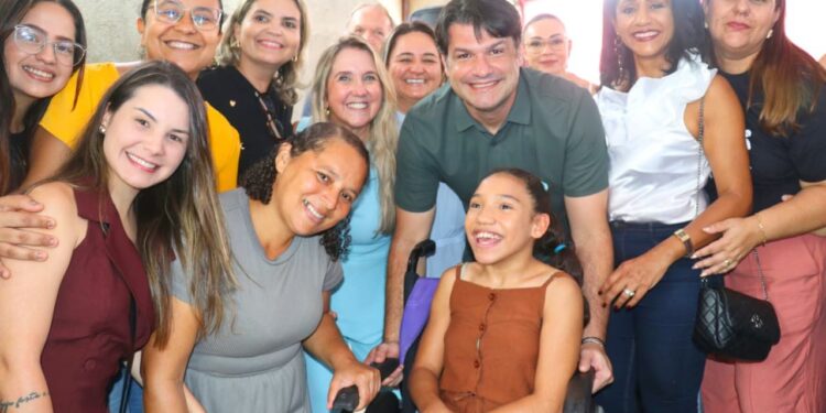 Leo Bezerra entrega Centro Dia e amplia rede de proteção e inclusão em João Pessoa