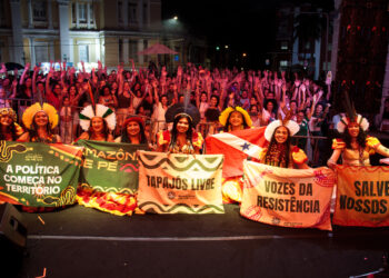 Festival Alumiô reúne milhares de pessoas e transforma Centro Histórico de João Pessoa em palco de cultura