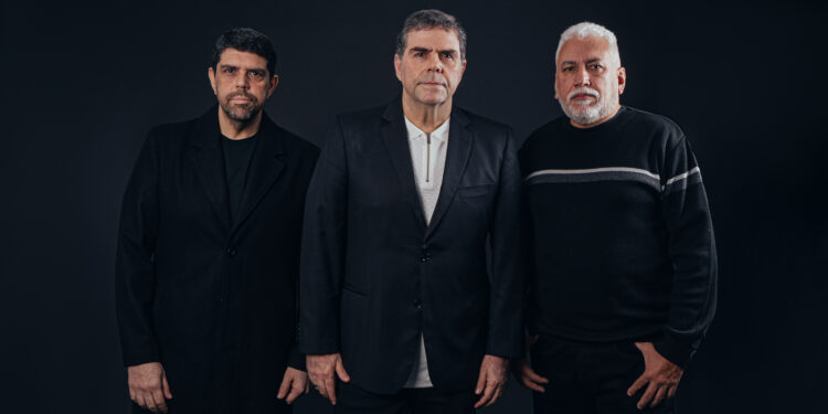 Kim, da Banda Catedral, leva sucessos e nostalgia ao Seis e Meia em João Pessoa