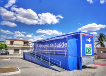 População de Juazeirinho (PB) é atendida por carreta de saúde da mulher do Ministério da Saúde; veja como funciona